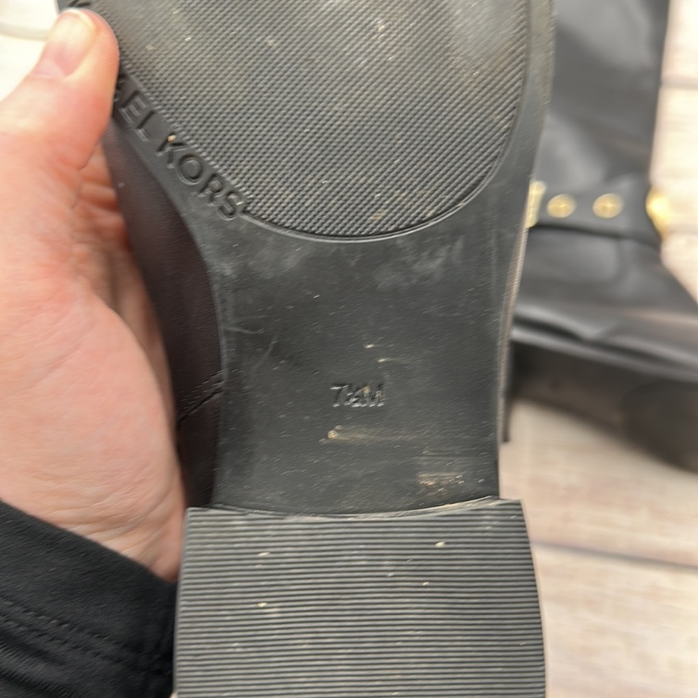 Michael Kors Black and Gold Boots Size 7.5 - Picture 12 of 12